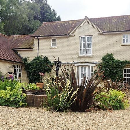 Esseborne Manor Hotel Hurstbourne Tarrant Exterior photo