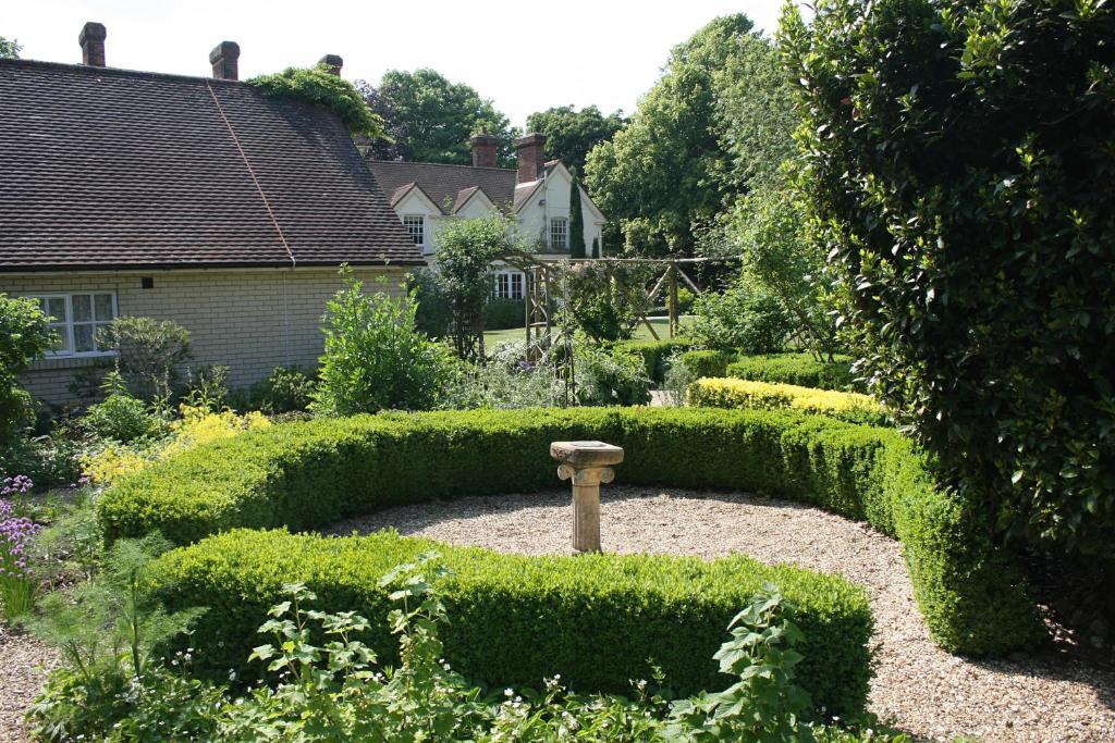 Esseborne Manor Hotel Hurstbourne Tarrant Exterior photo
