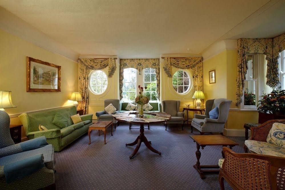 Esseborne Manor Hotel Hurstbourne Tarrant Exterior photo