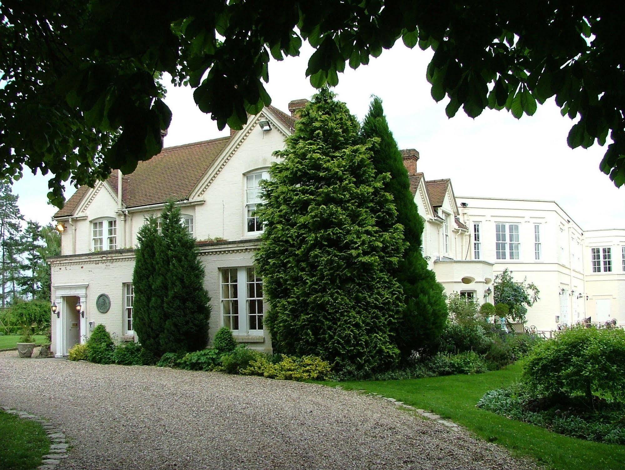 Esseborne Manor Hotel Hurstbourne Tarrant Exterior photo