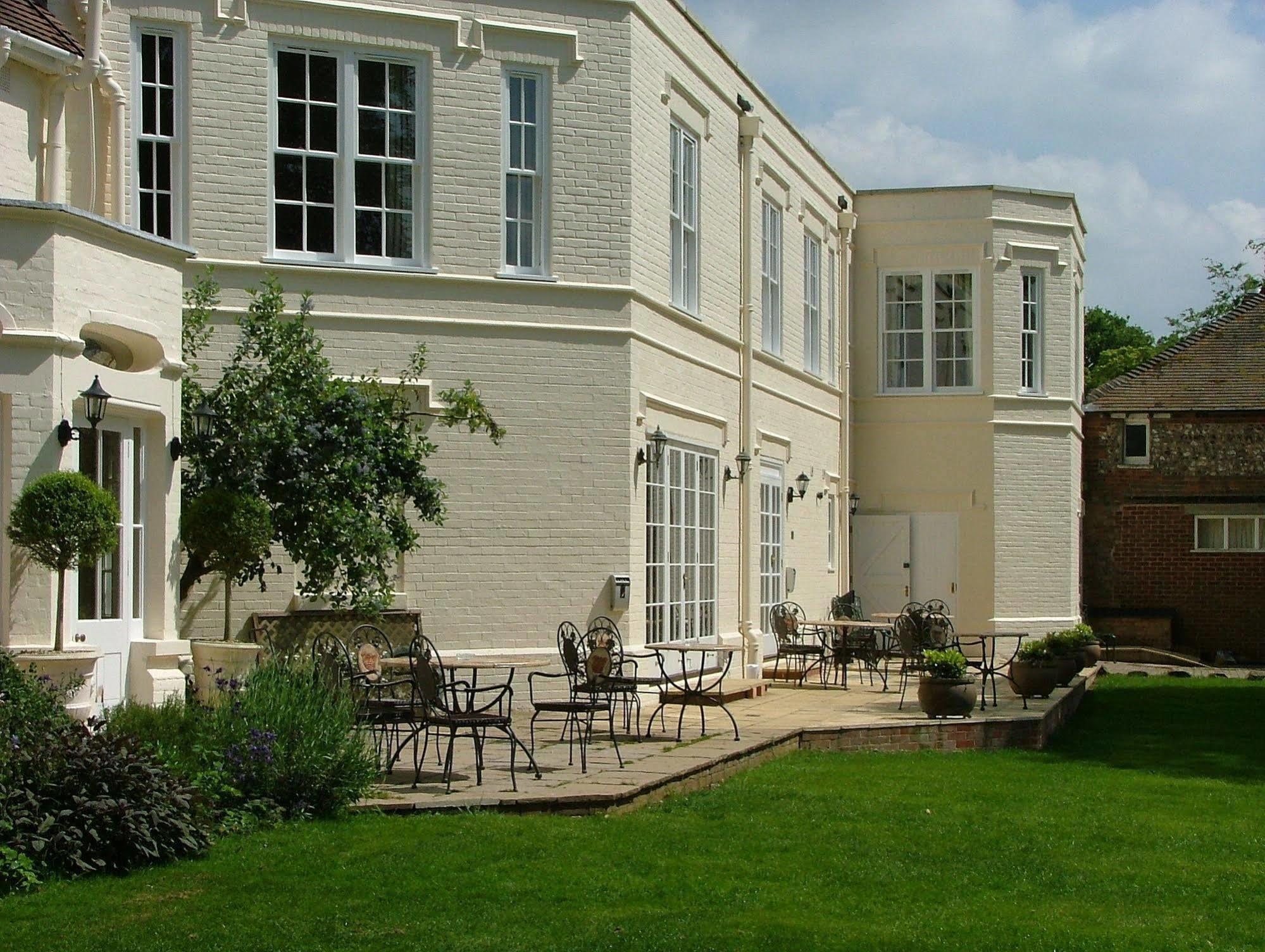 Esseborne Manor Hotel Hurstbourne Tarrant Exterior photo